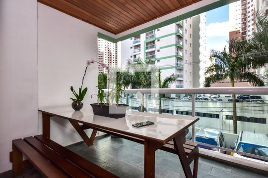 Varanda de apartamento à venda com 3 quartos, 110m² em Jardim Maria Rosa, Taboão da Serra