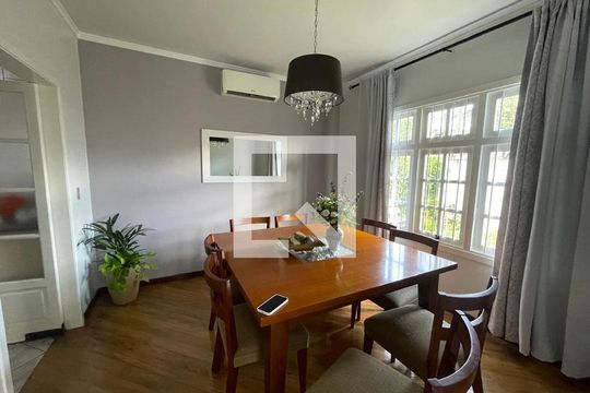 Sala de Jantar de casa à venda com 3 quartos, 246m² em Petrópolis, Novo Hamburgo