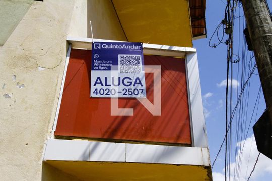 Plaquinha de casa para alugar com 2 quartos, 130m² em Pindorama, Belo Horizonte