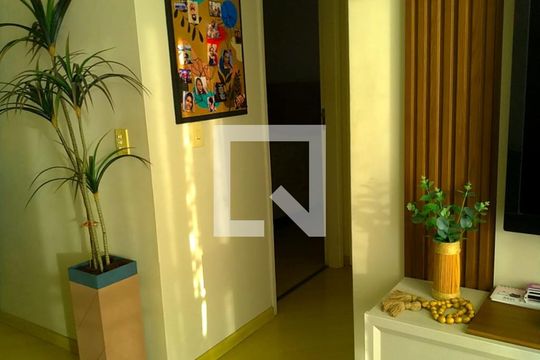 Sala de apartamento à venda com 2 quartos, 63m² em Gopoúva, Guarulhos