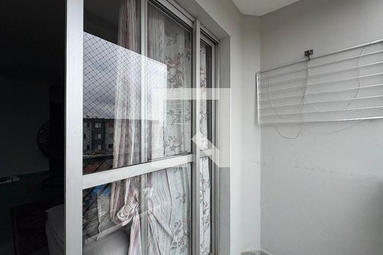 Sacada de apartamento à venda com 3 quartos, 72m² em Vila Bela Vista, Santo André