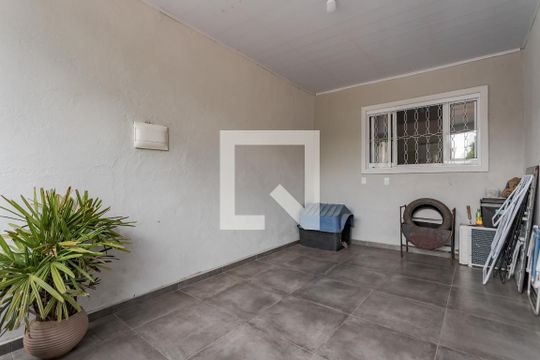 Garagem de casa à venda com 2 quartos, 94m² em Jardim Carvalho, Porto Alegre