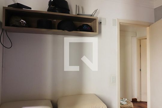 Quarto  de apartamento para alugar com 2 quartos, 90m² em Planalto, São Bernardo do Campo