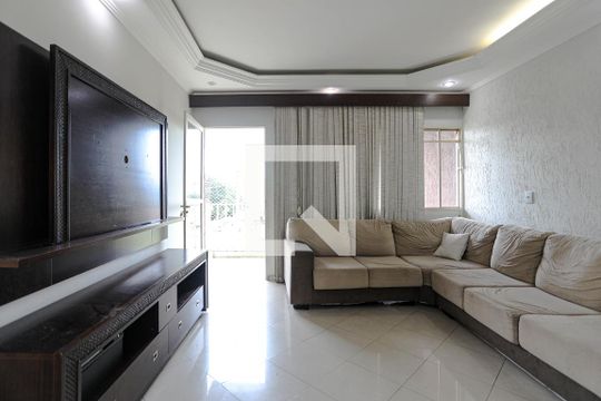 Sala de Estar de apartamento para alugar com 2 quartos, 72m² em Vila Cintra, Mogi das Cruzes