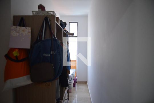 Closet da suíte de apartamento para alugar com 3 quartos, 174m² em Campestre, Santo André