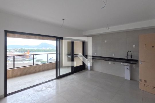 Sala de apartamento para alugar com 2 quartos, 65m² em Ponta da Praia, Santos