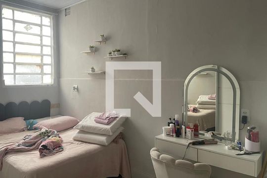 Casa à venda com 3 quartos, 200m² em Bela Vista, São Paulo