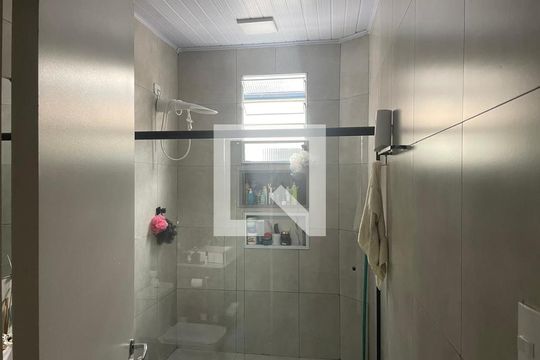 Casa à venda com 3 quartos, 200m² em Bela Vista, São Paulo