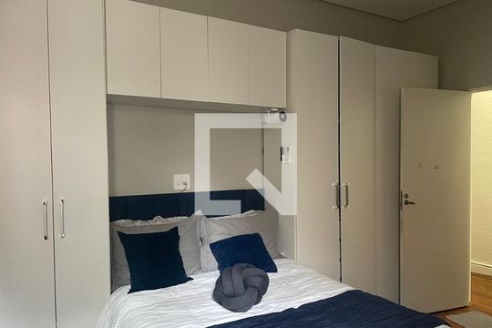 Casa à venda com 3 quartos, 200m² em Bela Vista, São Paulo
