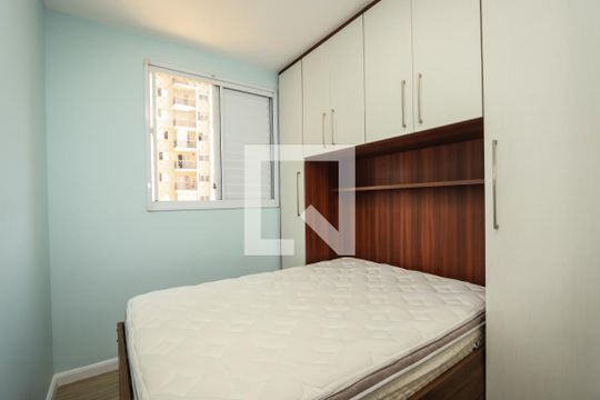 Quarto de apartamento para alugar com 2 quartos, 50m² em Vila Andrade, São Paulo