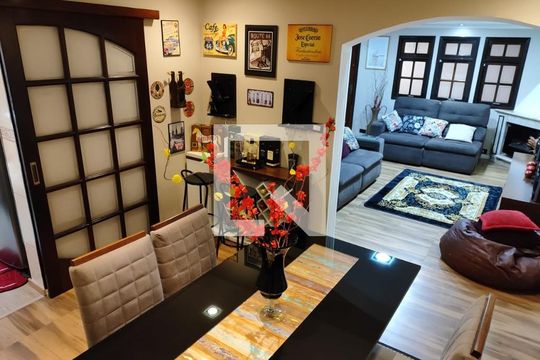 Sala de casa à venda com 3 quartos, 164m² em Pestana, Osasco