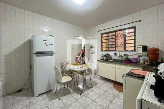 Cozinha de casa à venda com 4 quartos, 305m² em Vila Pereira Barreto, São Paulo