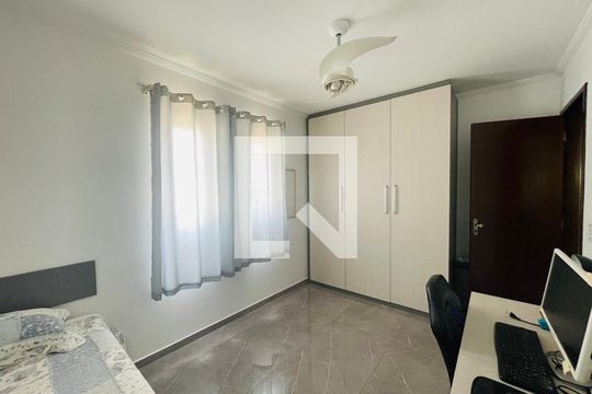 Quarto 2 de apartamento à venda com 2 quartos, 58m² em Centro, Guarulhos