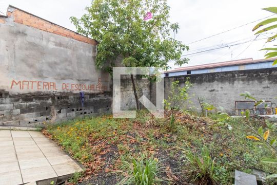 Area Externa de casa à venda com 2 quartos, 180m² em Jardim Munhoz, Guarulhos