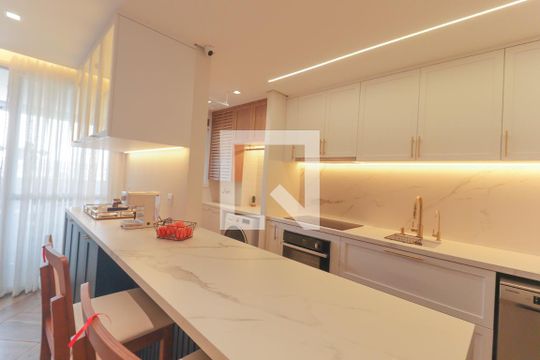 Sala de apartamento à venda com 3 quartos, 100m² em Horto Florestal, Jundiaí
