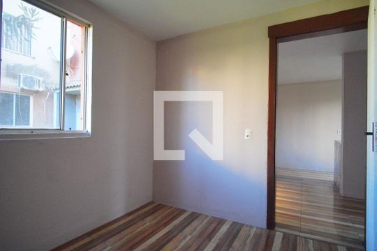 Quarto 1 de apartamento para alugar com 2 quartos, 44m² em São Miguel, São Leopoldo