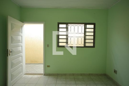 Sala de casa para alugar com 2 quartos, 110m² em Bairro dos Casa, São Bernardo do Campo