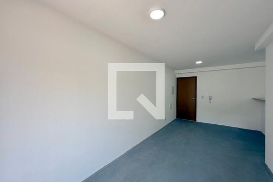 Sala de apartamento à venda com 2 quartos, 61m² em Santo Amaro, São Paulo