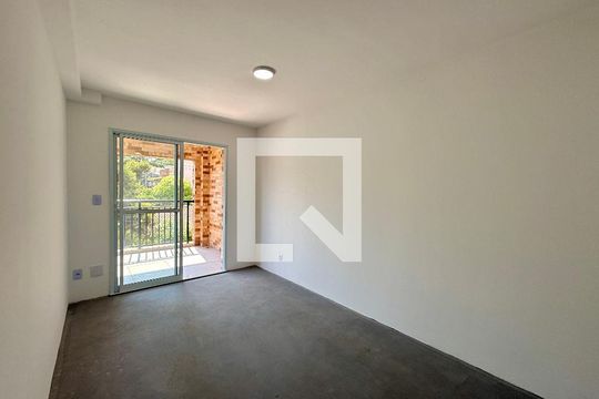 Sala de apartamento à venda com 2 quartos, 61m² em Santo Amaro, São Paulo