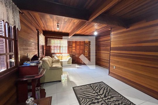 Sala de casa para alugar com 7 quartos, 210m² em Cristo Rei, São Leopoldo