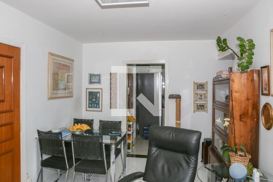Sala de apartamento à venda com 2 quartos, 85m² em Lapa, São Paulo