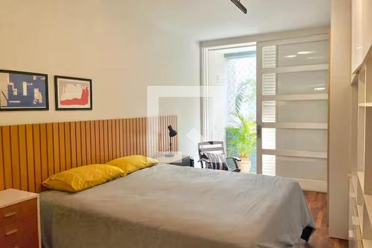 Quarto de apartamento para alugar com 1 quarto, 110m² em Consolação, São Paulo