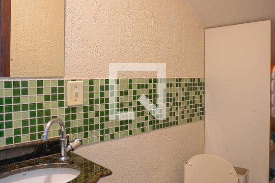 Lavabo de casa à venda com 2 quartos, 125m² em Bosque da Saúde, São Paulo