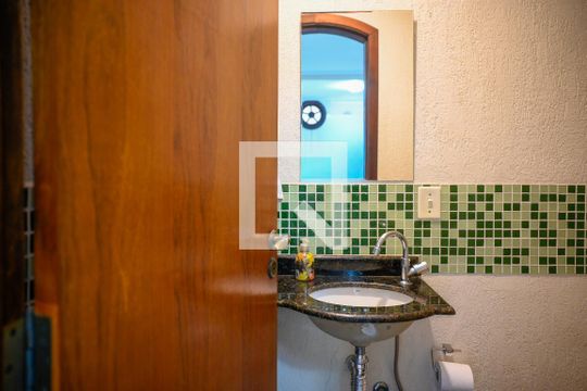Lavabo de casa à venda com 2 quartos, 125m² em Bosque da Saúde, São Paulo