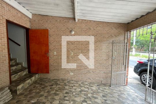 Garagem de casa para alugar com 2 quartos, 80m² em Vila Antonio, São Paulo