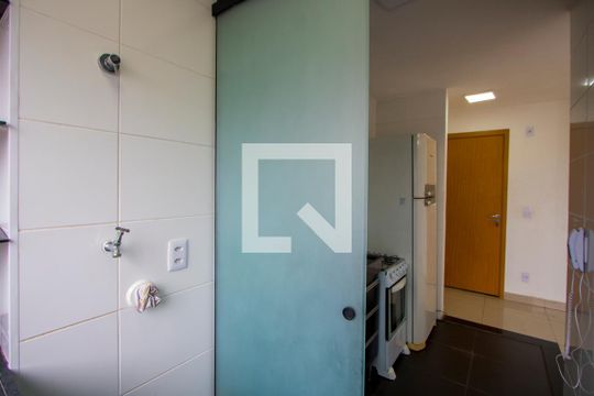 Área de Serviço de apartamento para alugar com 2 quartos, 44m² em Parque Sao Vicente, Mauá