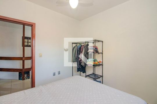 Quarto 1 de casa à venda com 3 quartos, 222m² em Rubem Berta, Porto Alegre