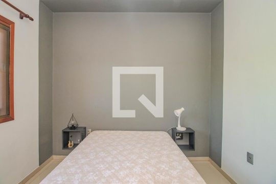 Quarto 2 de casa à venda com 3 quartos, 222m² em Rubem Berta, Porto Alegre