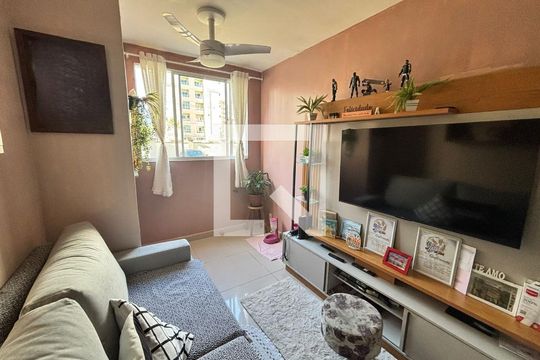 Sala de apartamento à venda com 2 quartos, 58m² em Vila Rosa, Novo Hamburgo