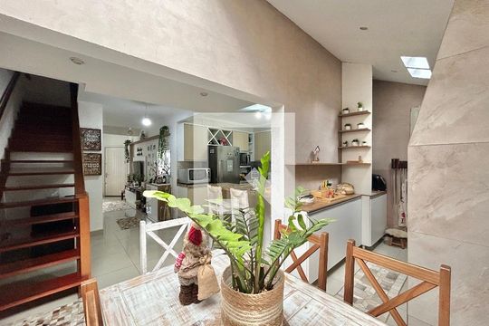 Sala de casa à venda com 4 quartos, 150m² em Ideal, Novo Hamburgo