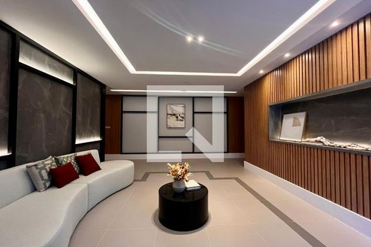 Hall de entrada de apartamento à venda com 1 quarto, 46m² em Centro, Campinas