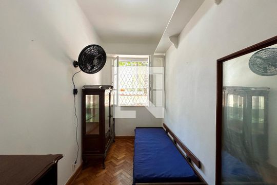 Quarto 1 de apartamento à venda com 2 quartos, 65m² em Urca, Rio de Janeiro