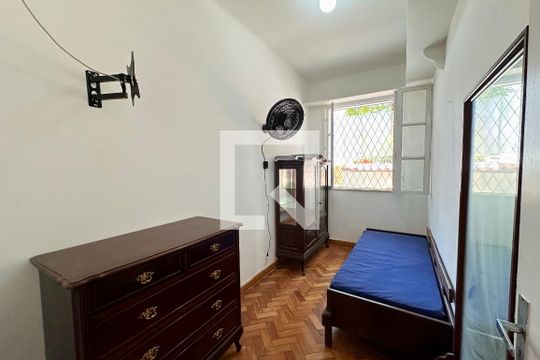 Quarto 1 de apartamento à venda com 2 quartos, 65m² em Urca, Rio de Janeiro