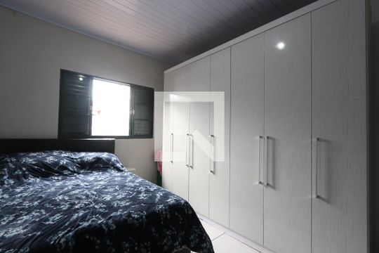 Quarto 1 de casa à venda com 3 quartos, 134m² em Vila Tolstoi, São Paulo