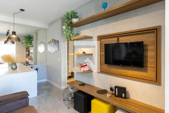 Sala de apartamento para alugar com 1 quarto, 42m² em Santa Ifigênia, São Paulo