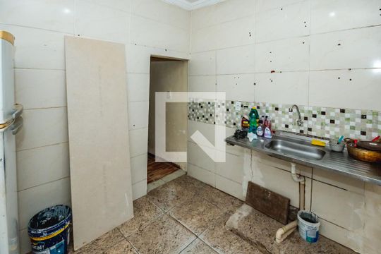 Cozinha de casa à venda com 2 quartos, 72m² em Apolonia, Belo Horizonte