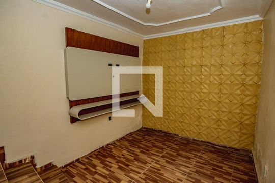 Sala de casa à venda com 2 quartos, 72m² em Apolonia, Belo Horizonte