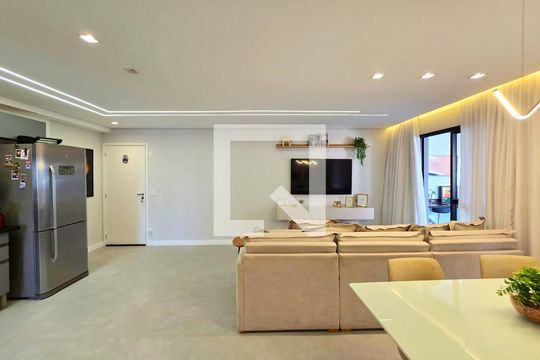 Sala e Cozinha integrada  de apartamento à venda com 2 quartos, 79m² em Vila Augusta, Guarulhos