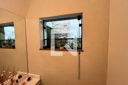 Lavabo de casa à venda com 4 quartos, 317m² em Jardim Franca, São Paulo