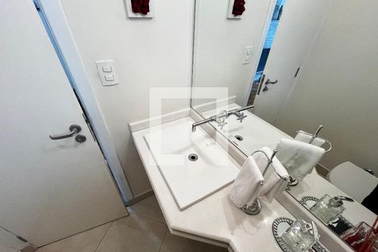 Lavabo de casa à venda com 4 quartos, 317m² em Jardim Franca, São Paulo