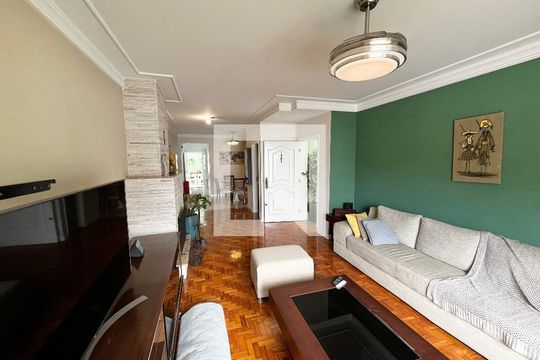 Sala de casa à venda com 4 quartos, 317m² em Jardim Franca, São Paulo
