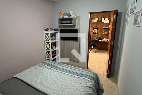 Quarto 1 de casa à venda com 3 quartos, 160m² em Medeiros, Jundiaí