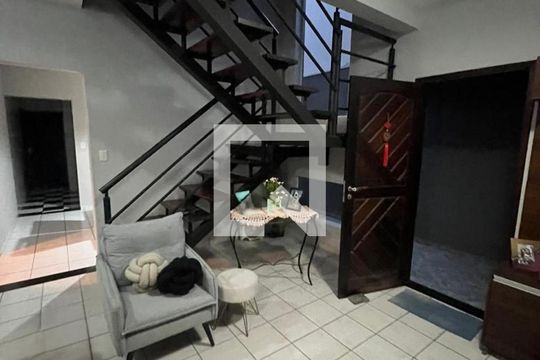 Sala de casa à venda com 3 quartos, 160m² em Medeiros, Jundiaí