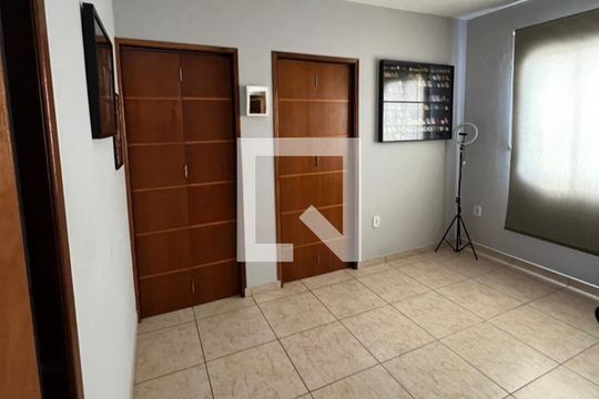 Escritório de casa à venda com 3 quartos, 160m² em Medeiros, Jundiaí