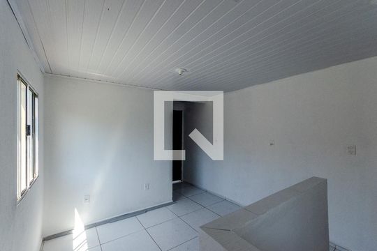 Sala de casa para alugar com 1 quarto, 40m² em Jardim Maristela, São Paulo
