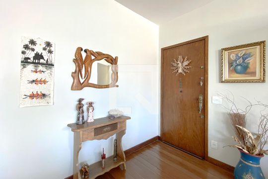 Hall entrada de apartamento à venda com 4 quartos, 274m² em Lourdes, Belo Horizonte